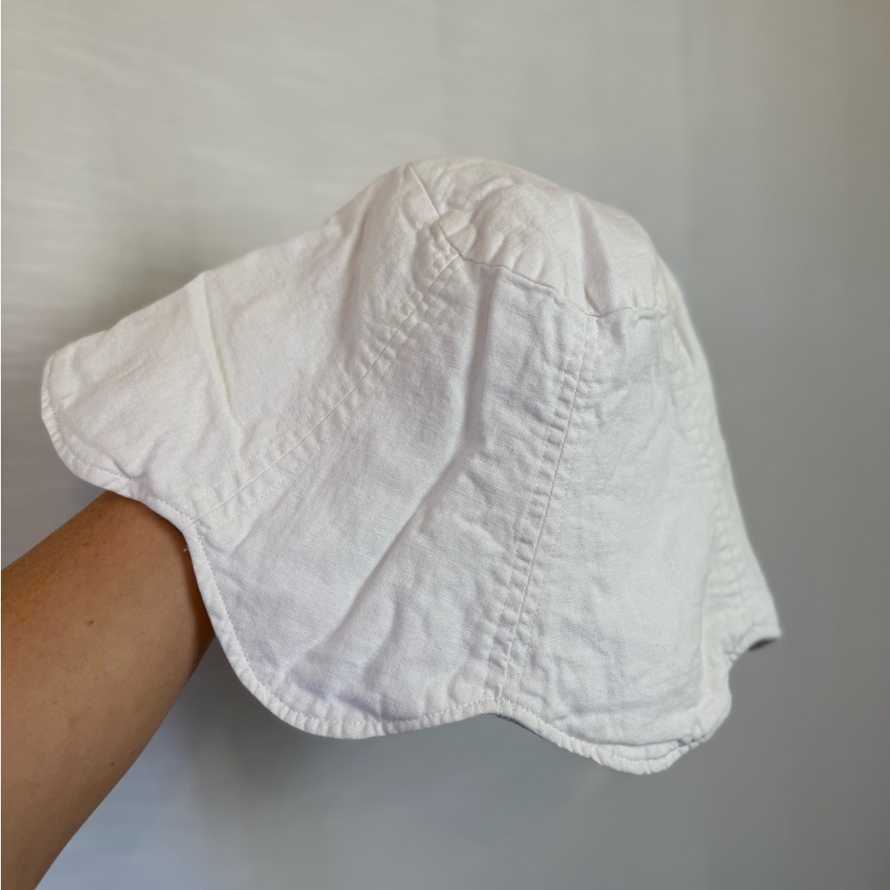 White Bucket Hat